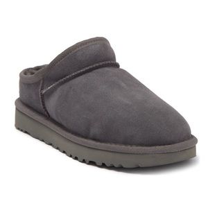 UGG Classic Slipper